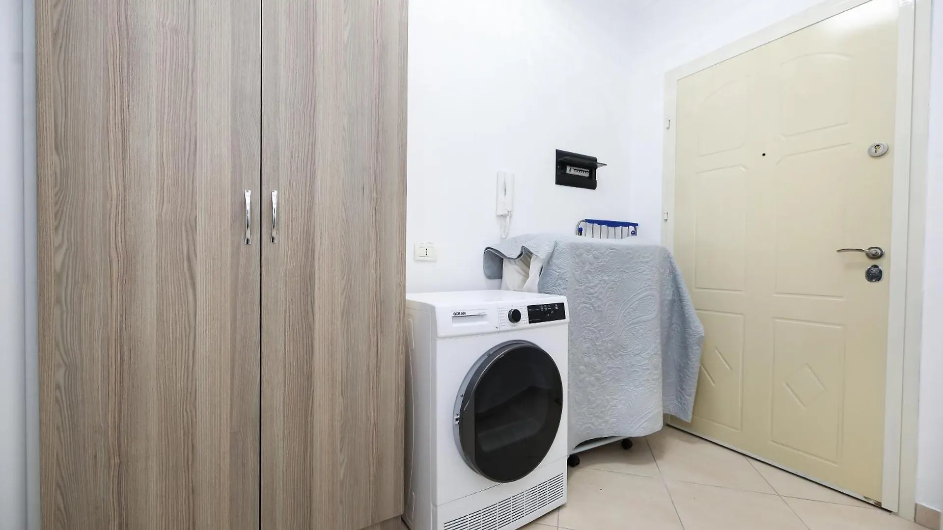 Homestay Ersa - Case Vacanze Vlore